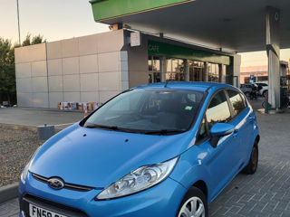 Ford Fiesta foto 3