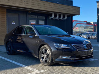 Skoda Superb foto 4