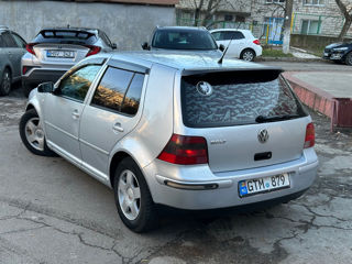 Volkswagen Golf foto 3