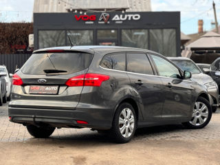 Ford Focus foto 3