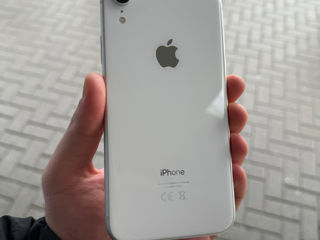 iPhone XR - 64 GB