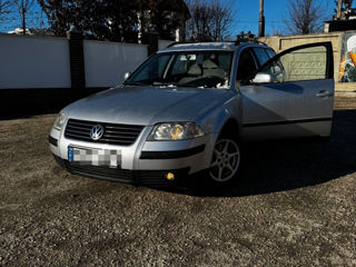 Volkswagen Passat foto 2