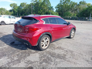 Infiniti QX30 foto 5