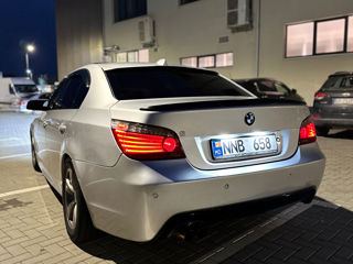 BMW 5 Series foto 5