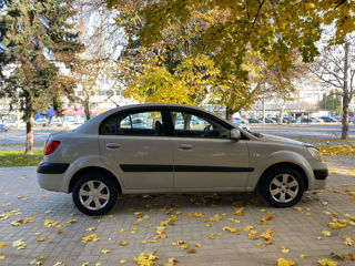 KIA Rio foto 4