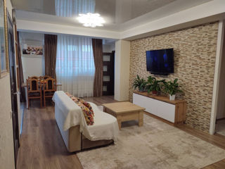Apartament cu 2 camere, 70 m², Râșcani, Chișinău foto 3