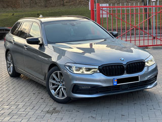 BMW 5 Series foto 3