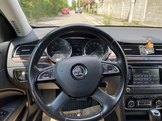 Skoda Superb foto 10