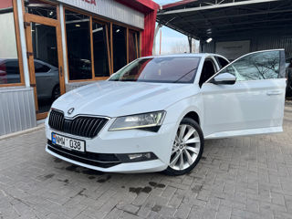 Skoda Superb foto 5