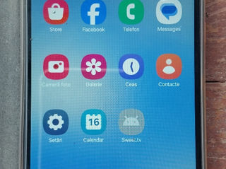 Telefon samsung starea foarte bună.
