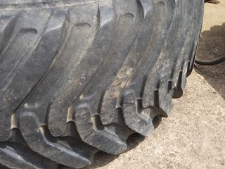 Продам резину на комбайны 500/60 R22.5   2 штуки foto 4