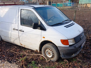 Mercedes Vito foto 2