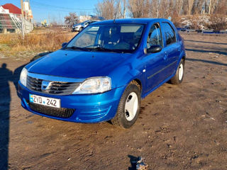 Dacia Logan foto 8