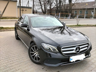 Mercedes E-Class foto 8