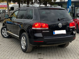 Volkswagen Touareg foto 5