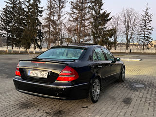 Mercedes E-Class foto 4