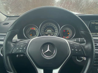 Mercedes E-Class foto 8