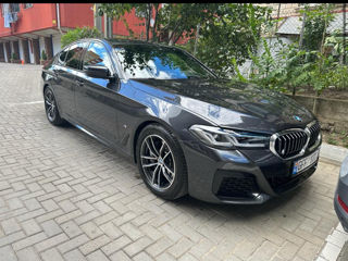 BMW 5 Series foto 8