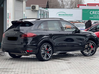 Porsche Cayenne foto 4