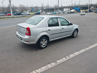 Dacia Logan foto 6