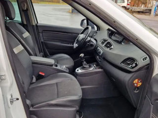 Renault Grand Scenic foto 6