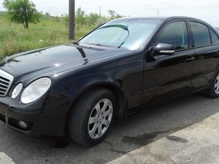 Mercedes E Class foto 1