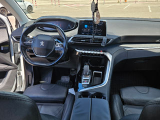 Peugeot 5008 foto 9