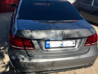 Mercedes E-Class foto 3