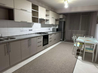 Apartament cu 1 cameră, 54 m², Centru, Chișinău foto 2