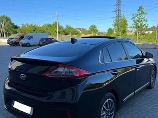 Hyundai IONIQ foto 4