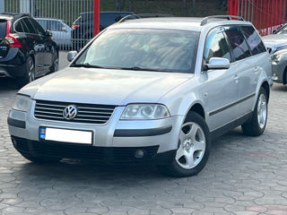 Volkswagen Passat foto 3