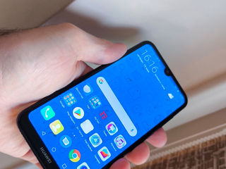 Vind Huawei Y7 2019 ideal doar nu lucreaza cartela sim in rest lucreaza 100% ca tablete se foloseste foto 1