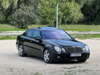 Mercedes E-Class foto 2