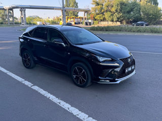 Lexus NX Series foto 4