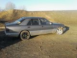 Mercedes Series (W124) foto 2