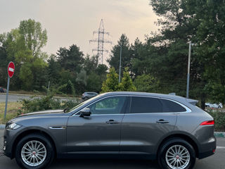 Jaguar F-PACE foto 6