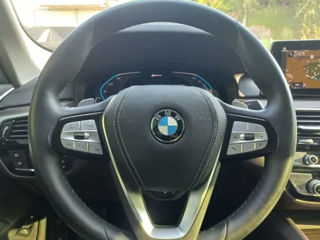 BMW 5 Series foto 5