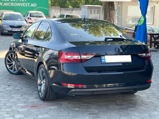 Skoda Superb foto 5