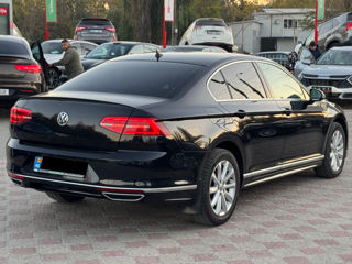 Volkswagen Passat foto 4