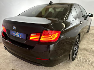 BMW 5 Series foto 16