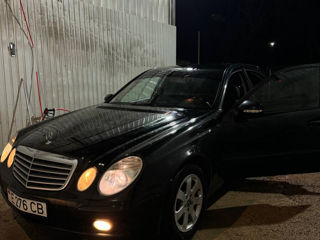 Mercedes E-Class foto 7