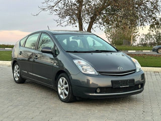 Toyota Prius foto 3