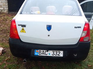 Dacia Logan foto 3