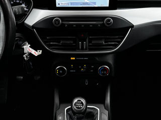 Ford Focus foto 8