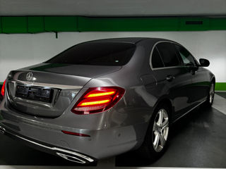 Mercedes E-Class foto 9