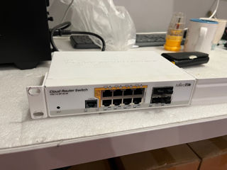 Mikrotik crs1128p4sin Cloud router switch