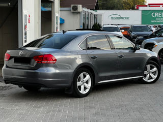 Volkswagen Passat foto 4