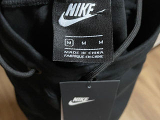 Pantaloni mărimea M nike 800  lei foto 6