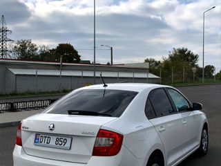 Skoda Rapid foto 4