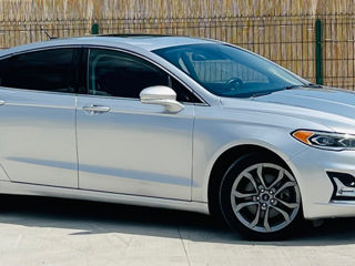 Ford Fusion foto 3